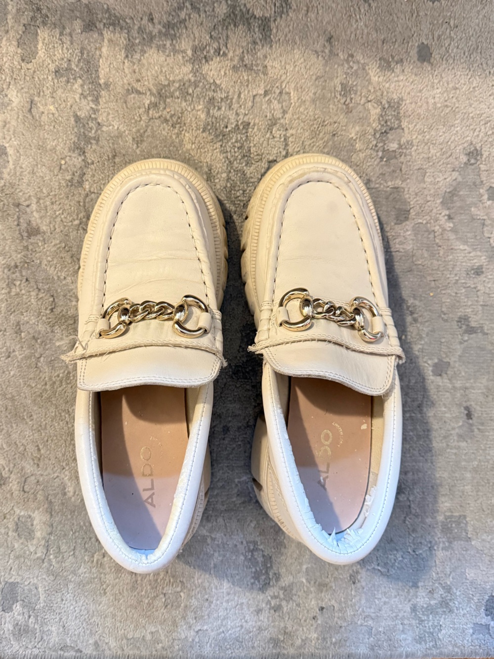 Aldo Kids Cream Loafers with Gold Chain